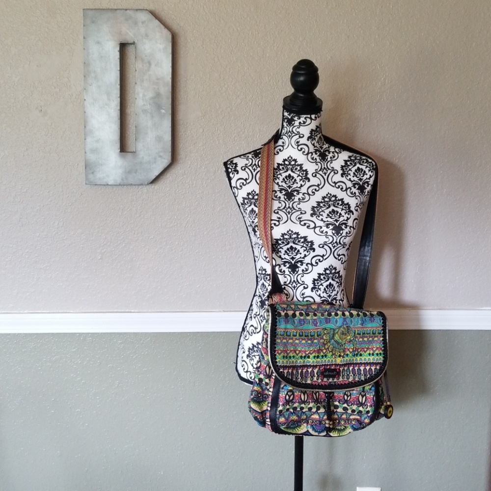 Sakroots bag